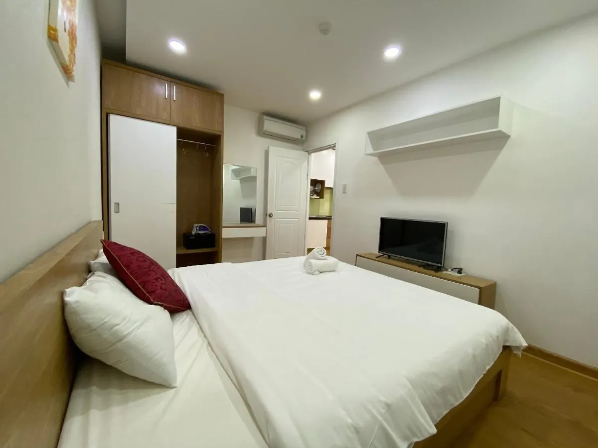 Gold Ocean Apartment Нячанг